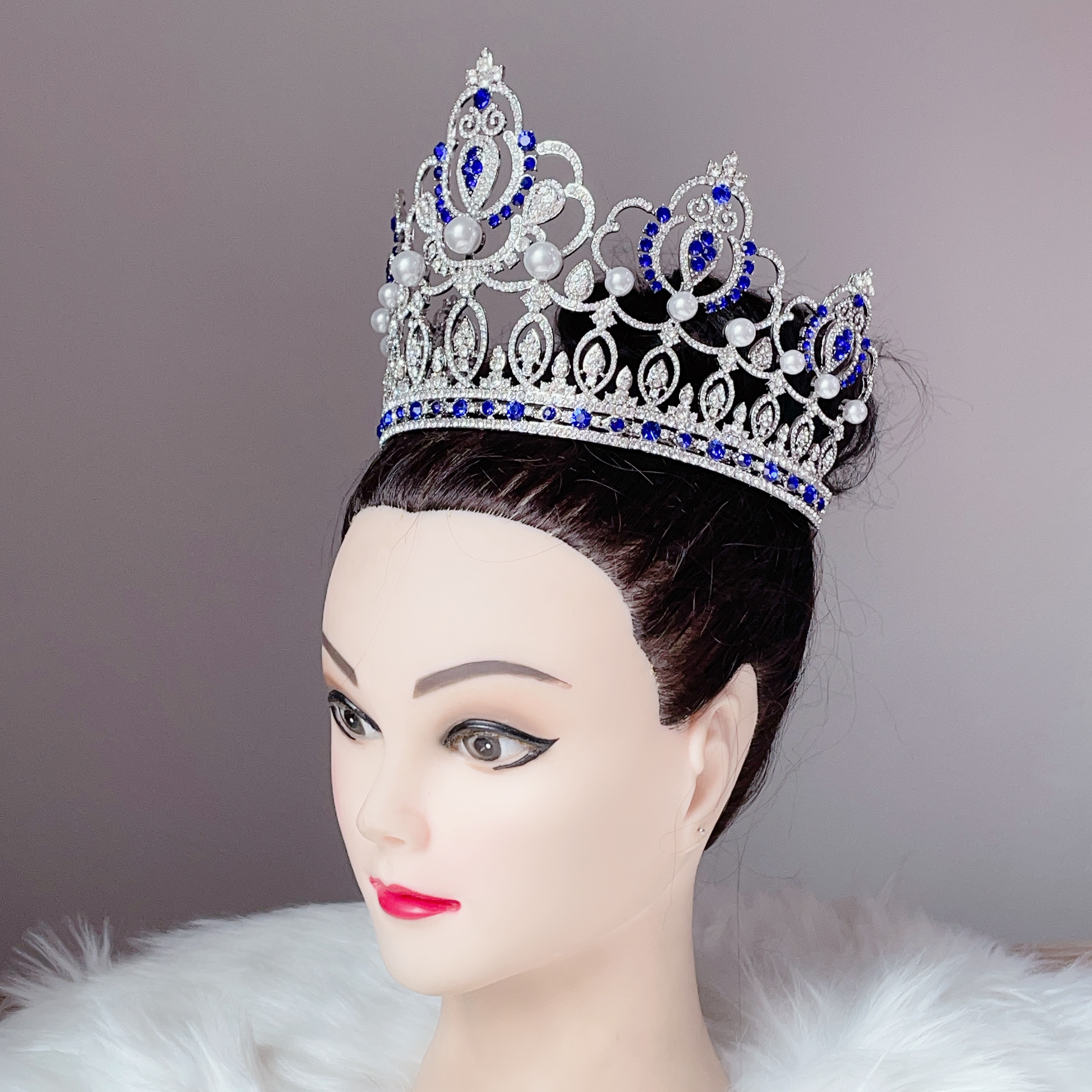 (พร้อมส่ง) มงกุฏ 092 สีน้ำเงิน มงกุฎนางงาม มงกุฎเพชร มงกุฎประกวด สินค้าพร้อมส่ง ไม่ต้องรอนาน งานพรีเมี่ยม