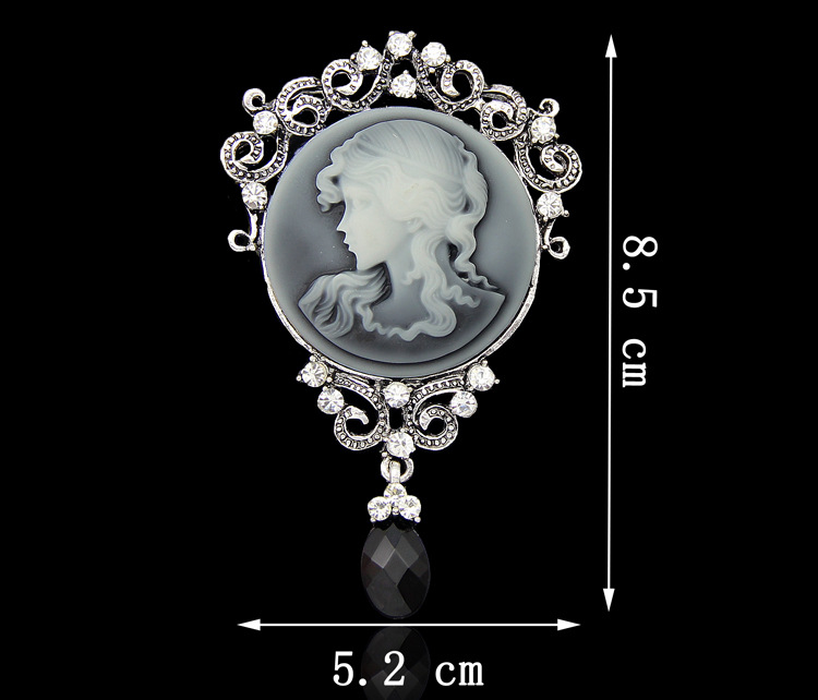 (พร้อมส่ง) เข็มกลัด 042