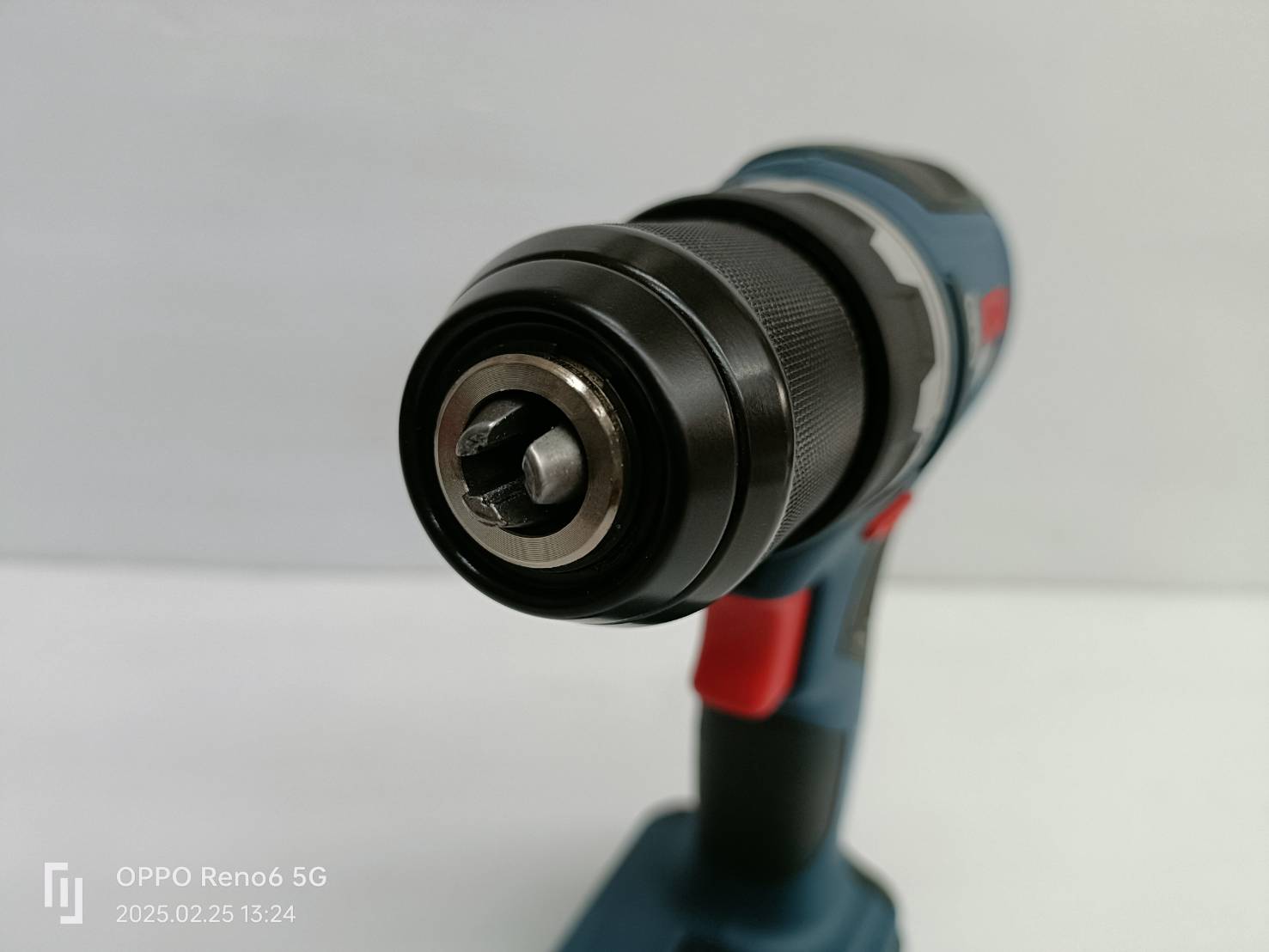 สว่านไขควงไร้สาย GSR18V-65 BOSCH SOLO