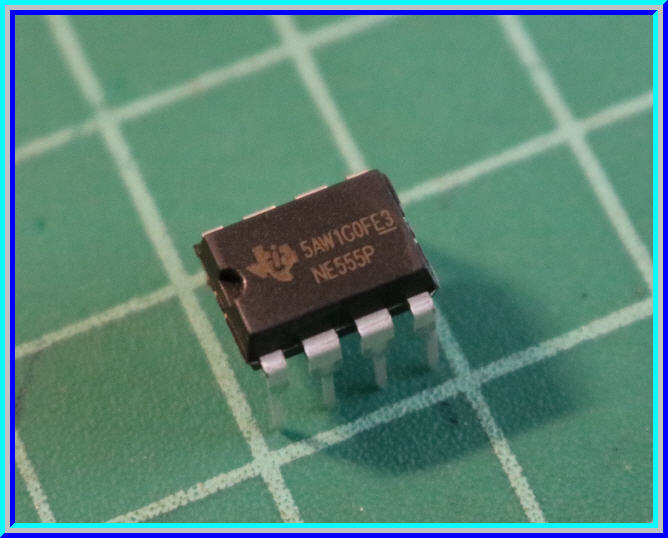 1x ไอซีไทเมอร์ NE555P High Precision Timer Texas Instruments