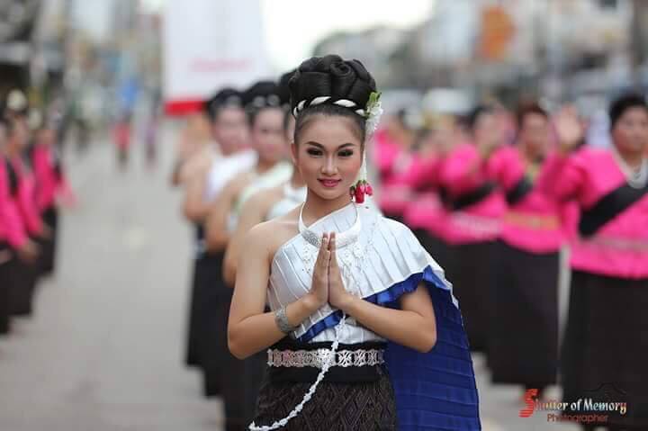 (พร้อมส่ง) โก๊ะผมจับช่อก้นหอย