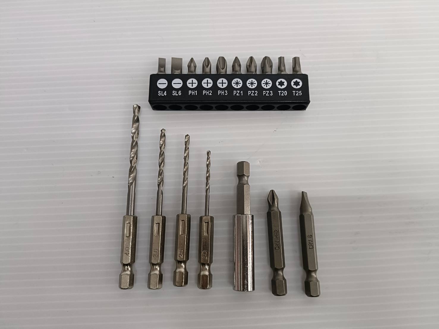 INGCO ชุดไขควงไร้สาย 8V รุ่น CSDLI08025