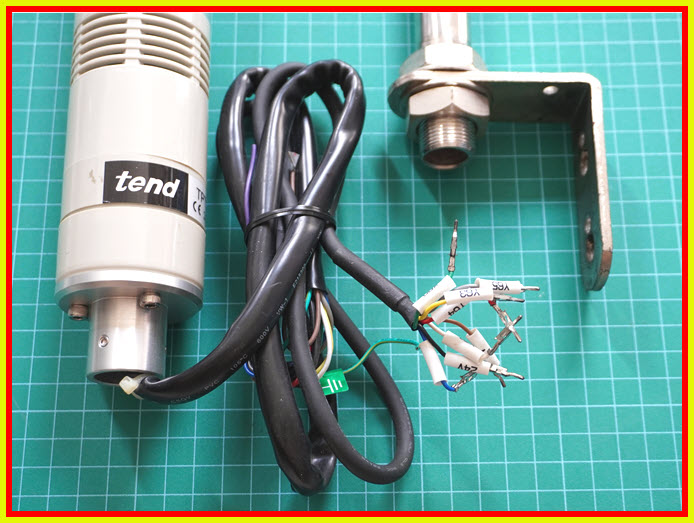 1x ไฟ LED เทาเวอร์ ยี่ห้อ tend รุ่น TPTS5-7 แรงดัน 24 V AC/DC