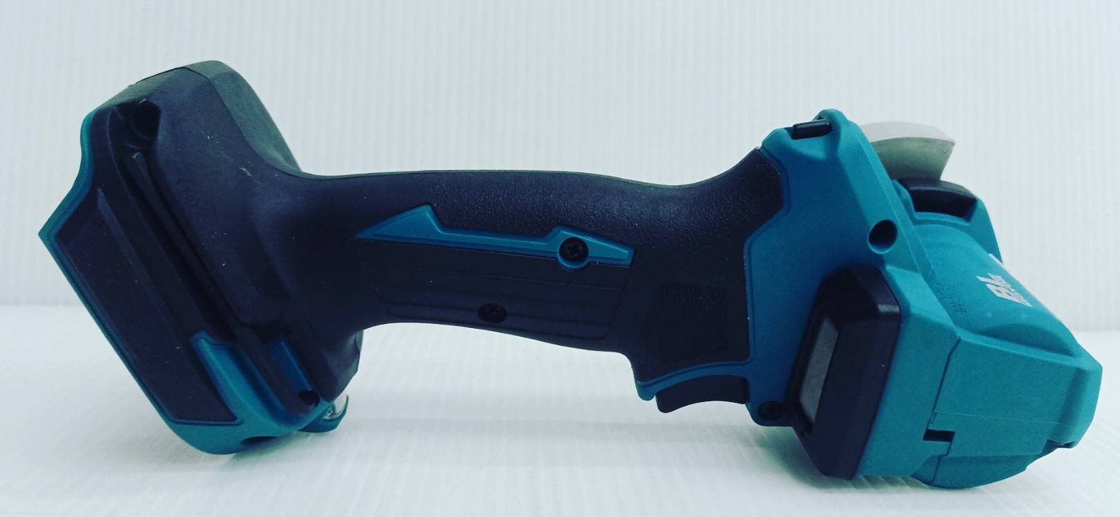 เครื่องตัด 3in1 DMC300Z MAKITA