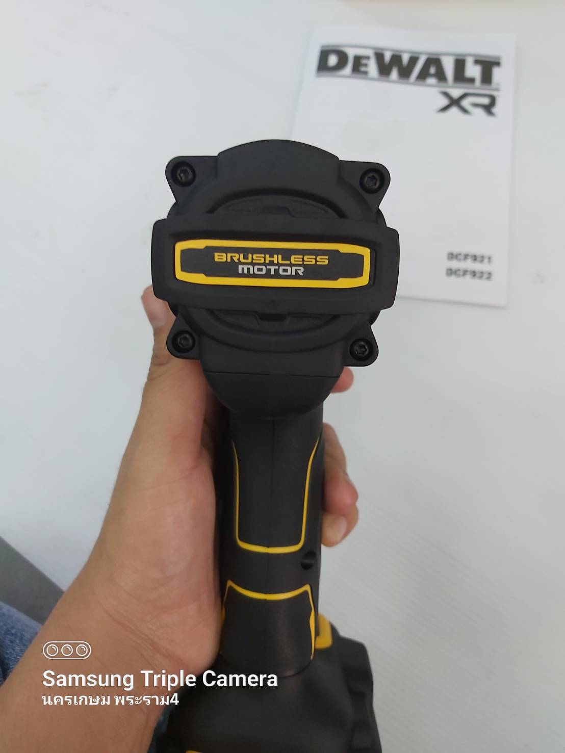 บล๊อก1/2ไร้สาย20V ATOMIC DCF921N DEWALT