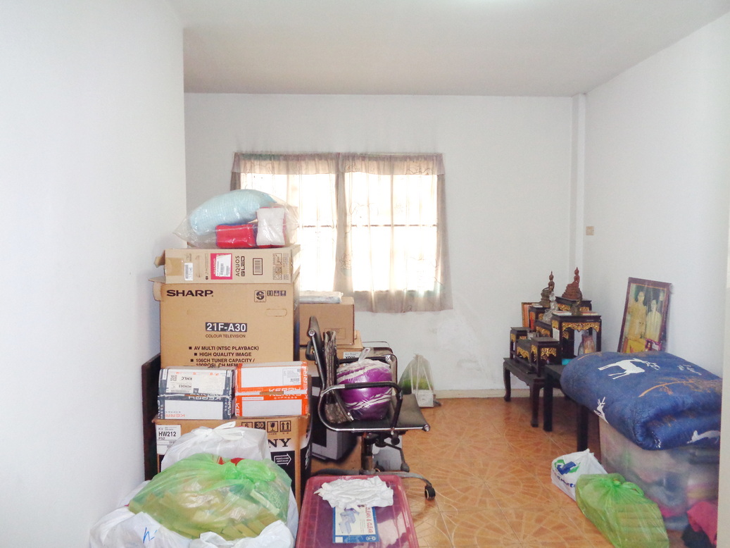 🚩H1281 ขายทาวน์เฮ้าส์ 16 ตร.วา หมู่บ้านเคซี รามอินทรา8 ถนนไทยรามัญ ใกล้ตลาดมารวย คลองสามวา สภาพดี พร้อมอยู่