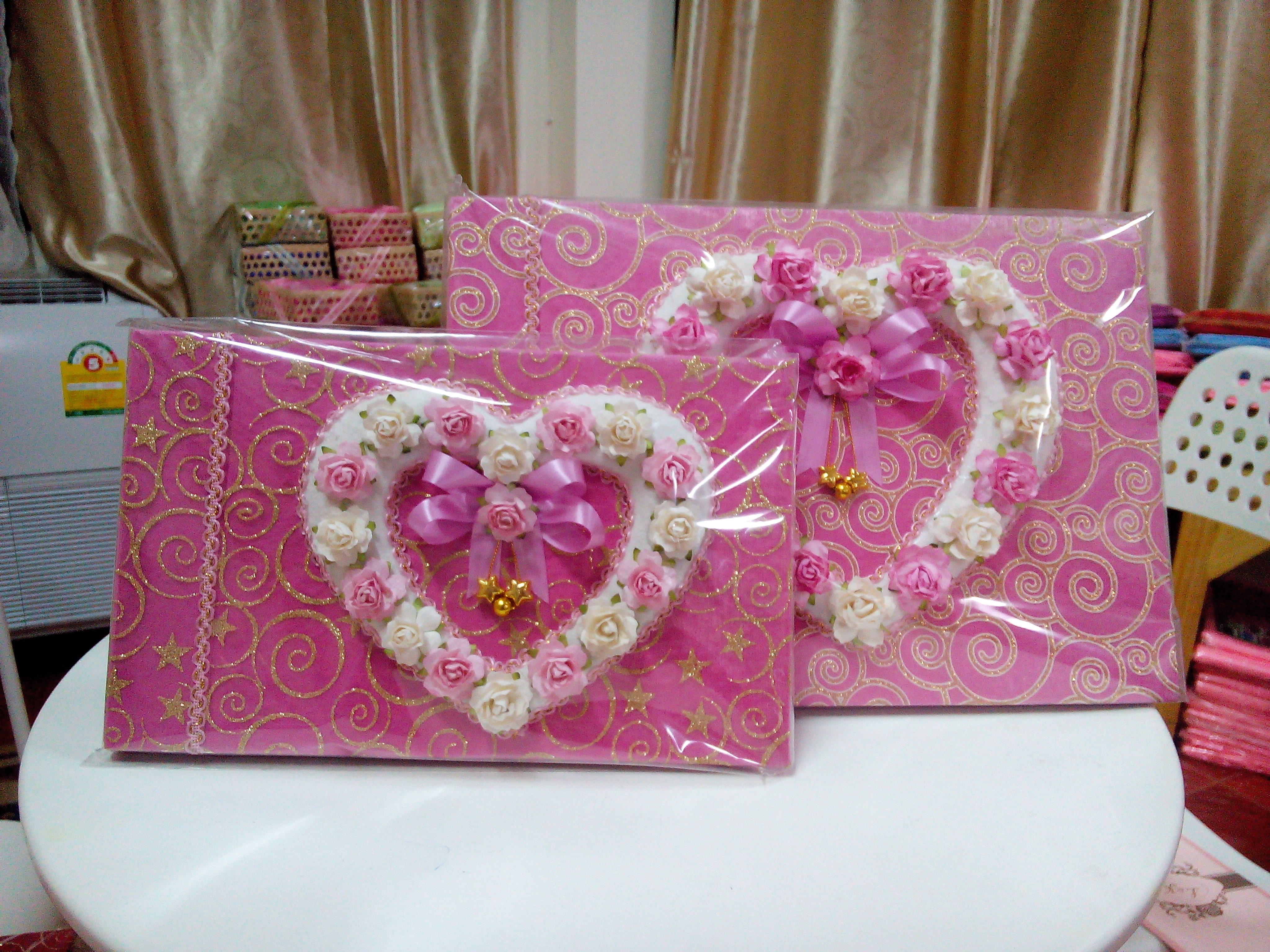 กล่องรับซองทรงรี สีชมพู