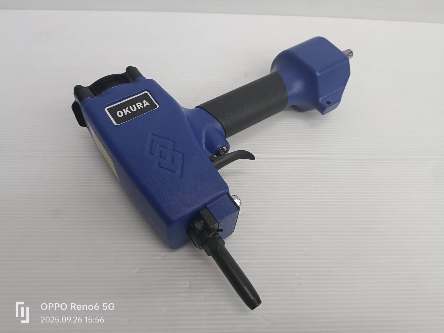 ปืนถอนตะปูใช้ลม C-OK-NP50 OKURA