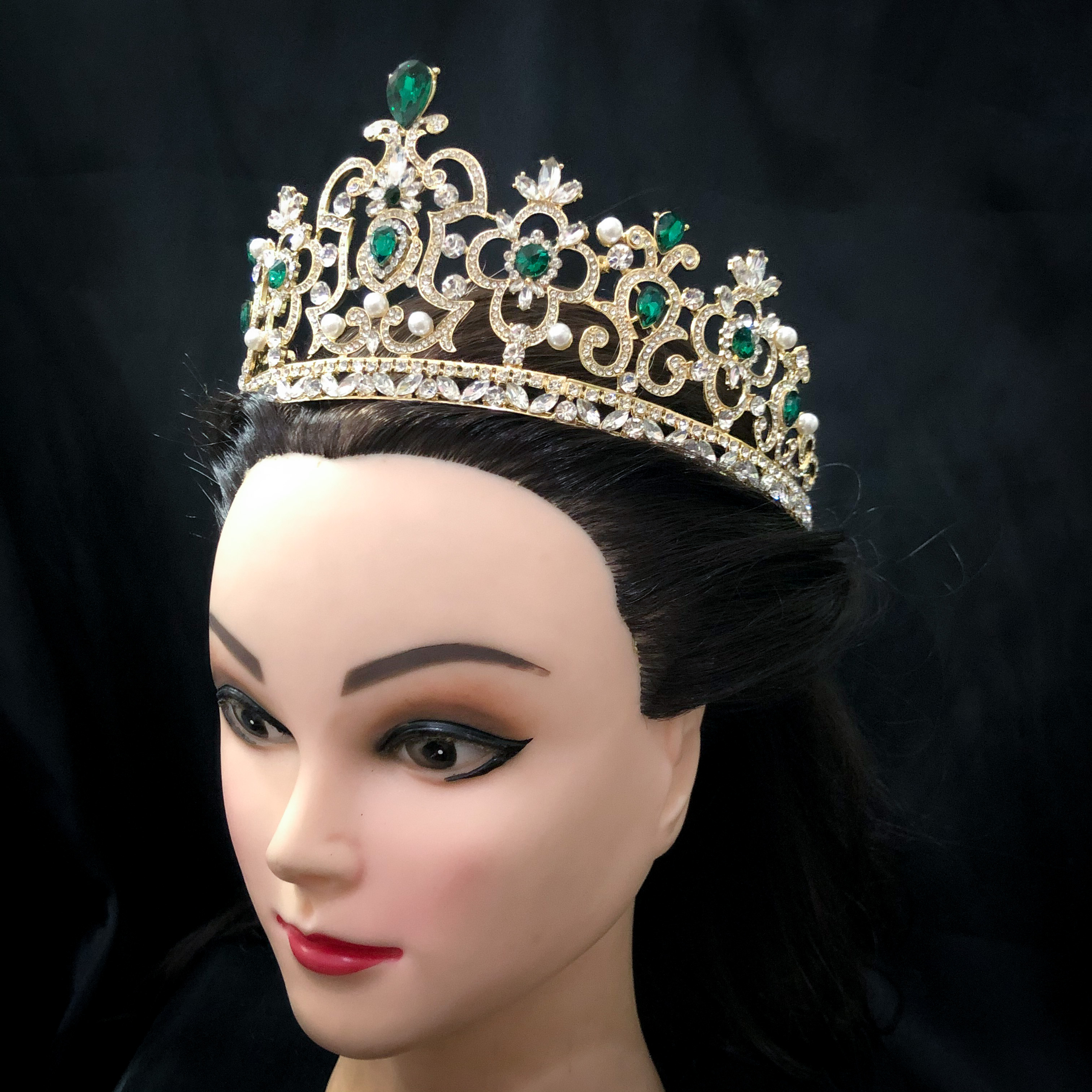 (พร้อมส่ง) เทียร่า 242 เขียว มงกุฎนางงาม มงกุฎเจ้าหญิง งานสวย ปราณีต QCเพชรทุกเม็ด สินค้าพร้อมส่งจากไทย