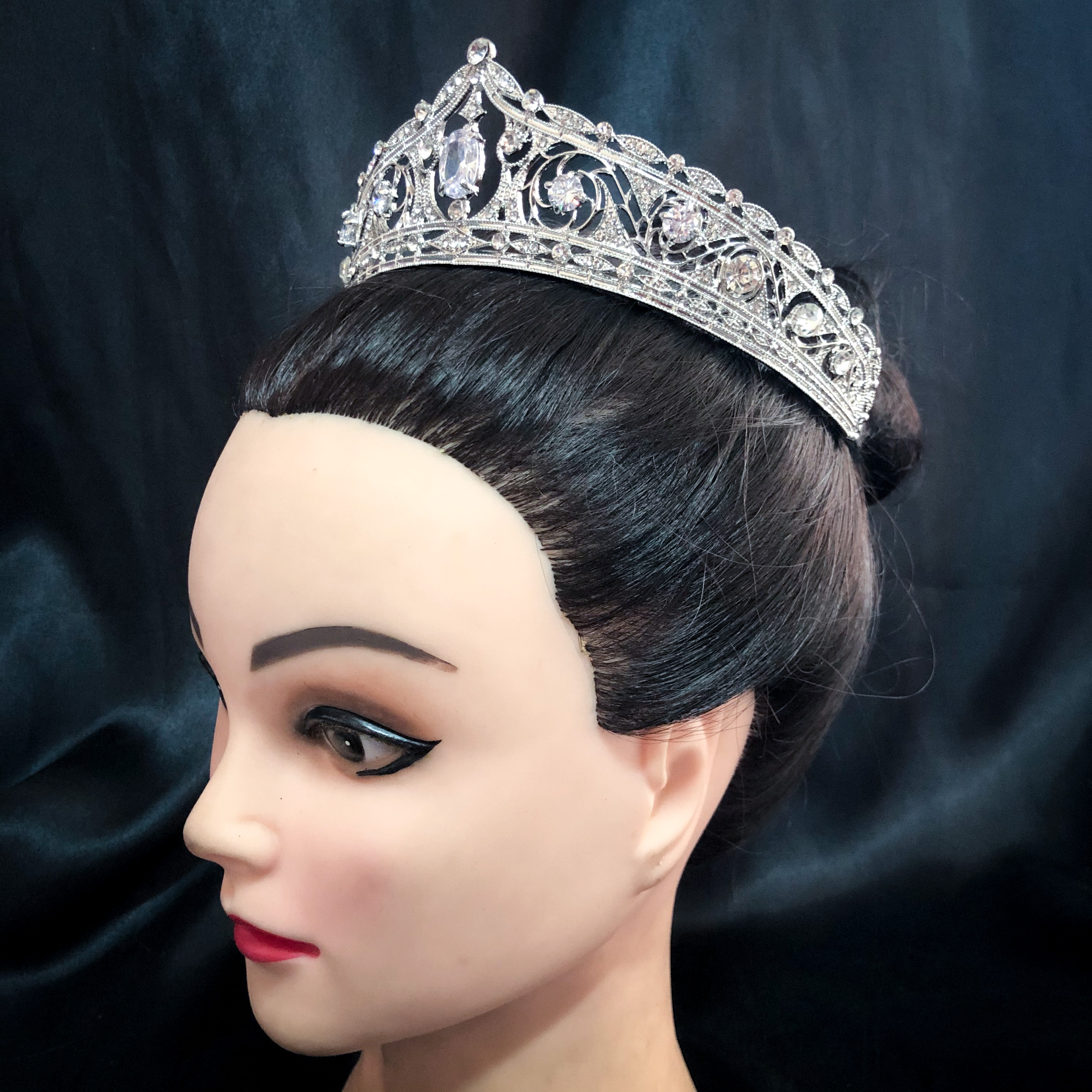 (พร้อมส่ง) เทียร่า 298 สีเงิน มงกุฎนางงาม มงกุฎเจ้าหญิง สีทองหรูหรา งานสวย ปราณีต QCเพชรทุกเม็ด สินค้าพร้อมส่งจากไทย