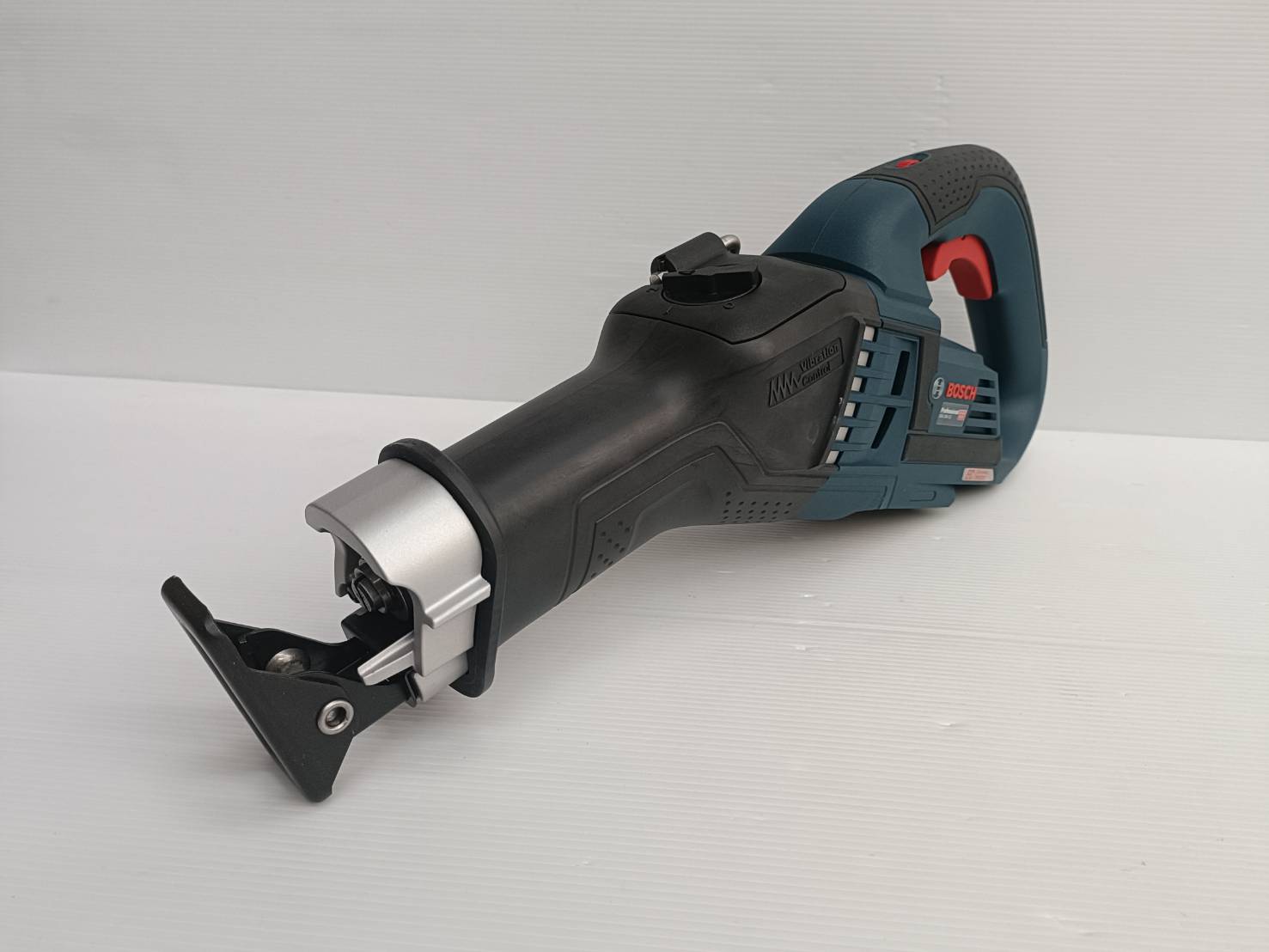 เชเบอร์ไร้สาย GSA18V-32 BOSCH SOLO