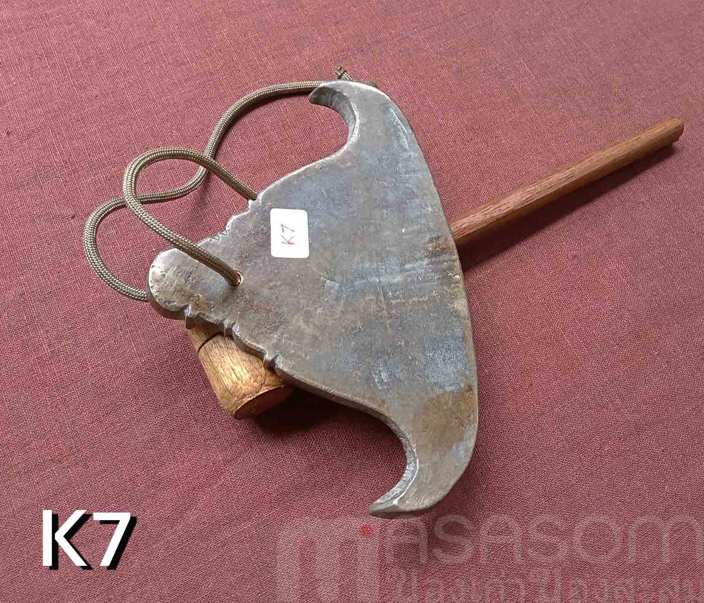 กังสดาลทองเหลืองเก่า