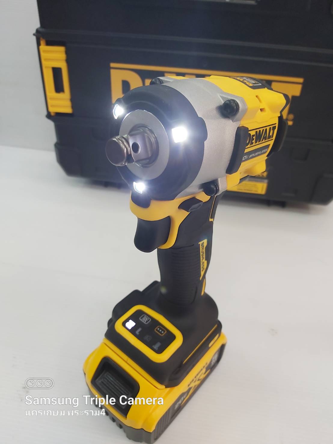 บล๊อก1/2ไร้สาย20V ATOMIC DCF921P1 DEWALT