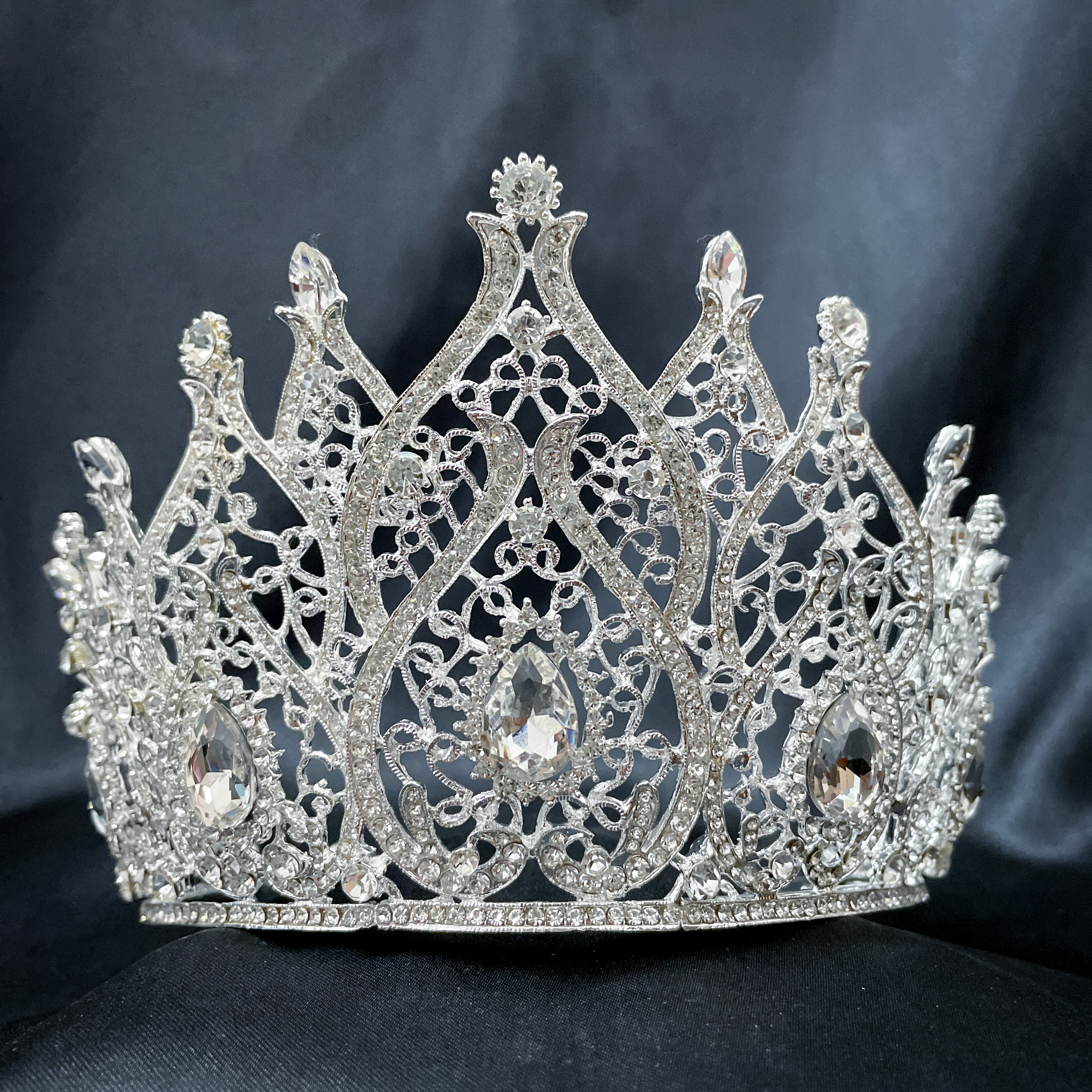 (พร้อมส่ง) เทียร่า 326 สีเงิน มงกุฎนางงาม งานสวย ปราณีต QCเพชรทุกเม็ด สินค้าพร้อมส่งจากไทย