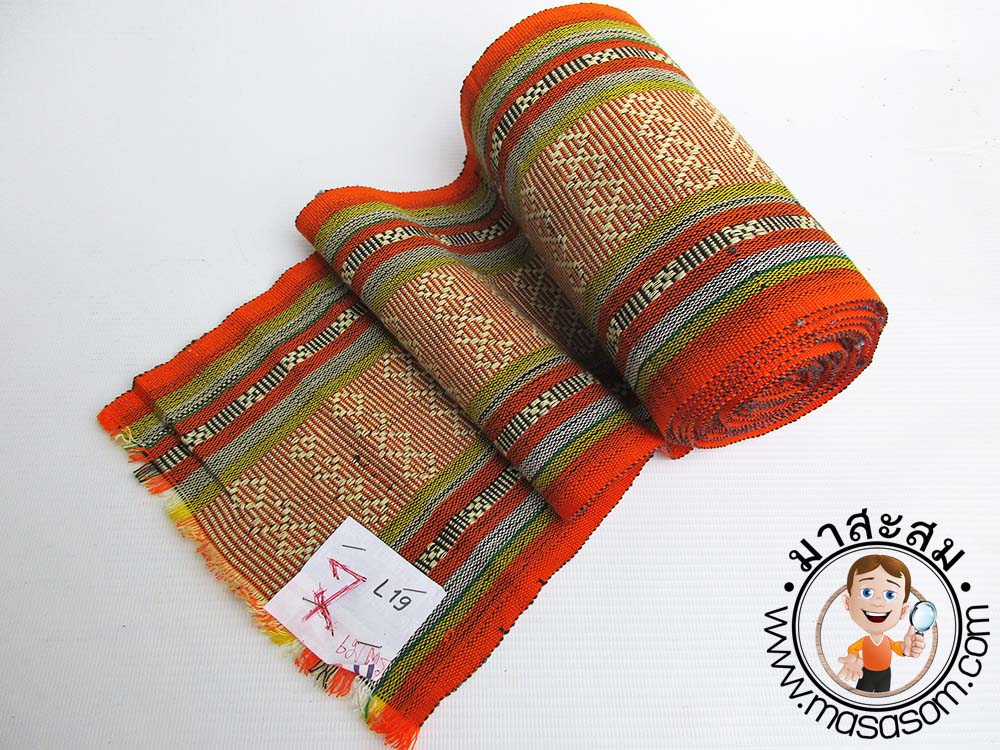 ผ้าแถบลายขิดใหญ่ L19