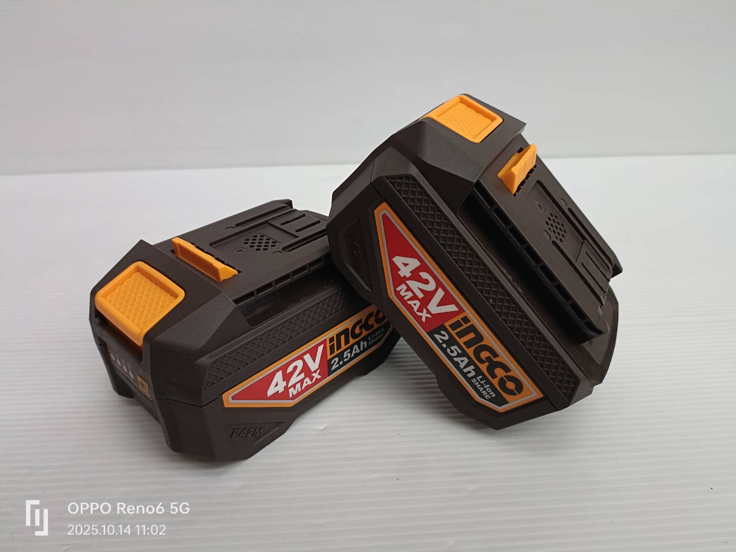 INGCO เครื่องยิงตะปูคอนกรีต40มม 42V CCNLI420602