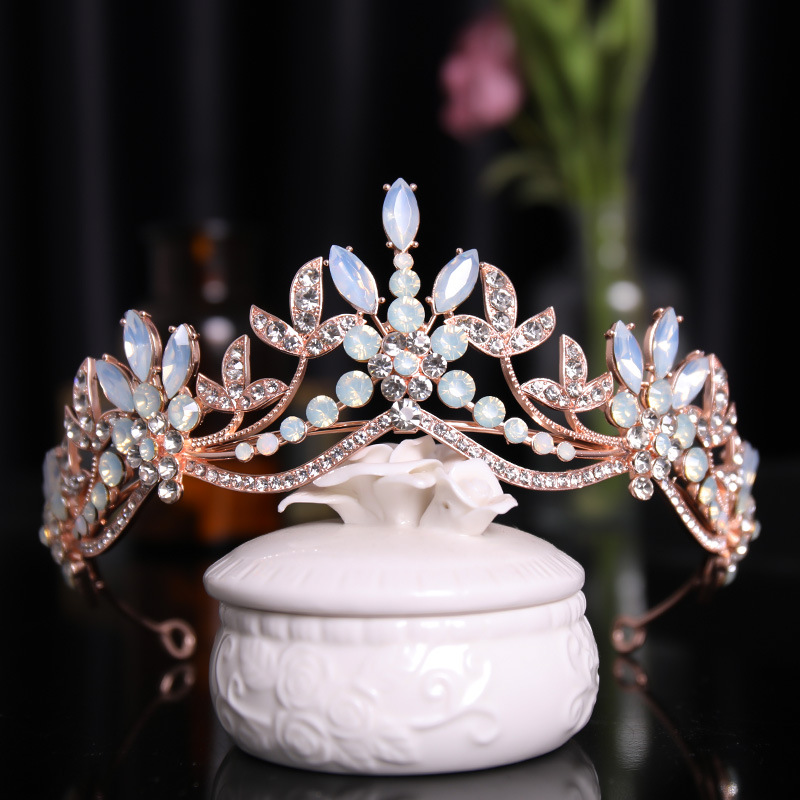 (พร้อมส่ง) เทียร่า 007 สีทอง มงกุฎนางงาม มงกุฎเจ้าหญิง งานสวย ปราณีต QCเพชรทุกเม็ด สินค้าพร้อมส่งจากไทย