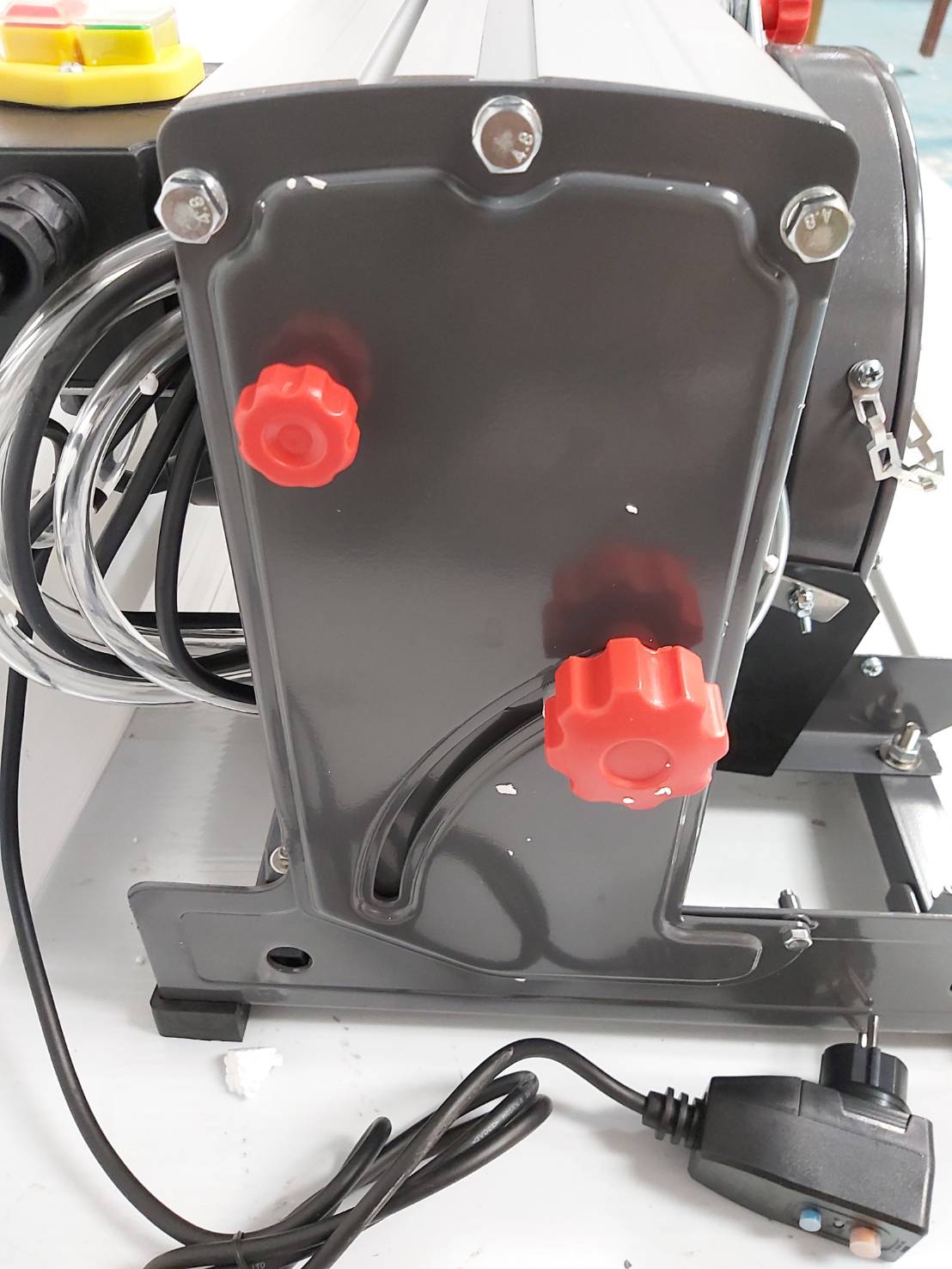 โต๊ะตัดกระเบื้อง36" (90ซม.)ใส่ใบ10" พร้อมขาตั้ง TS6112501 TOTAL