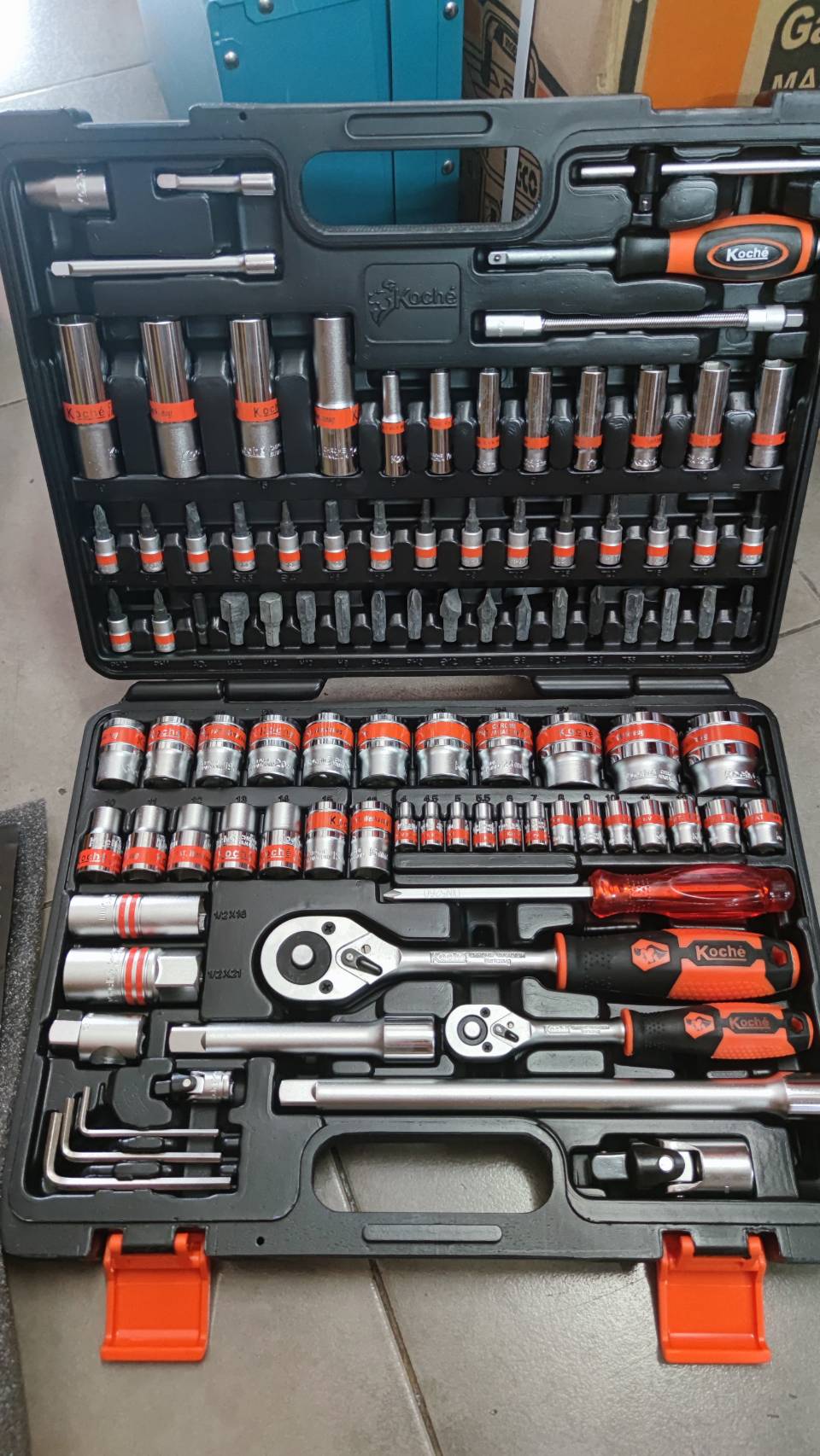 ชุดบล็อก1/4-1/2 Koche 96ชิ้น SI-9606(6PT)