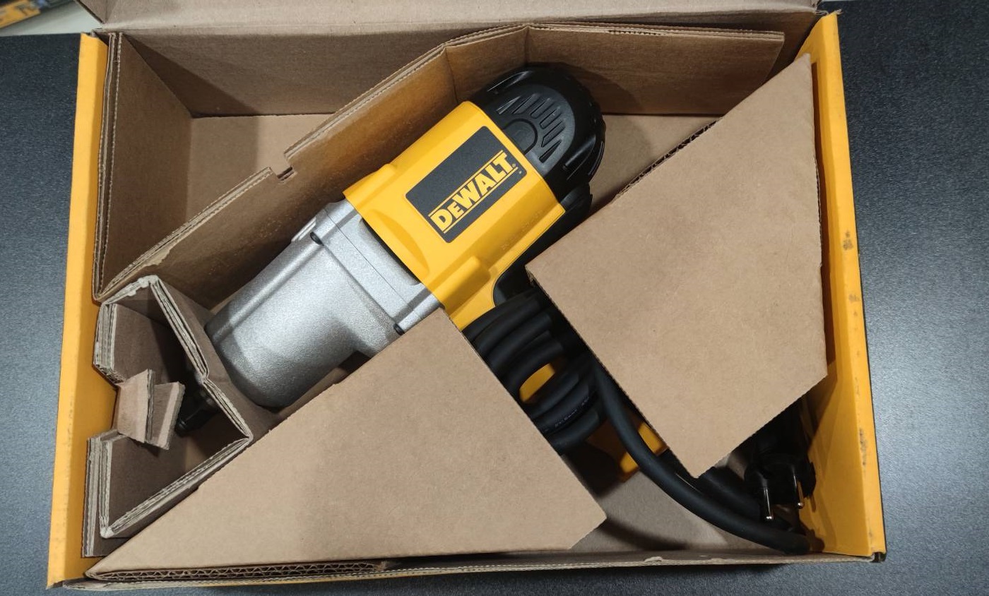 บล๊อกไฟฟ้า1/2 DW293 DEWALT