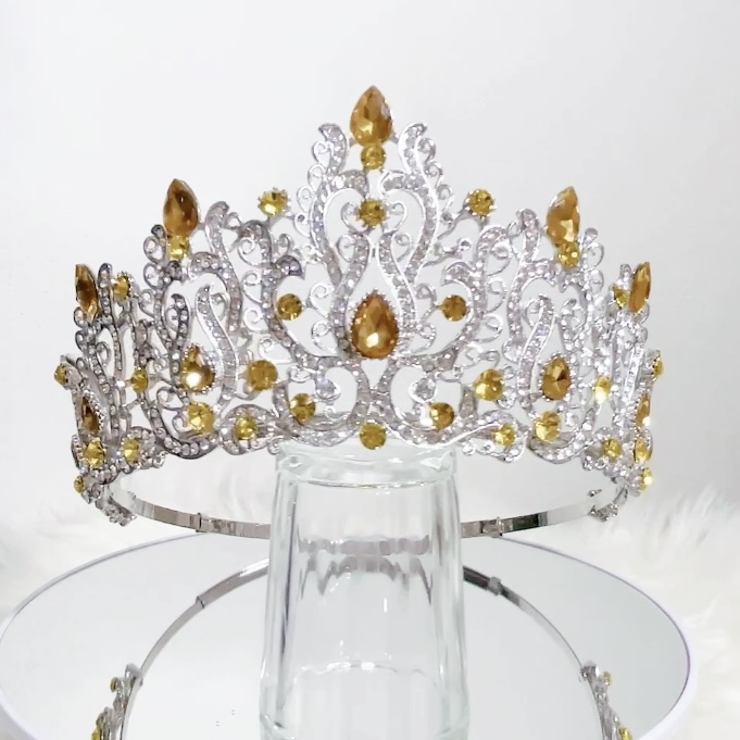 (พร้อมส่งจากไทย) มงกุฏ 114 สีเหลือง มงกุฎนางงาม มงกุฎเพชร สวยงามอลังการ ฐานมงวงกลมปรับได้