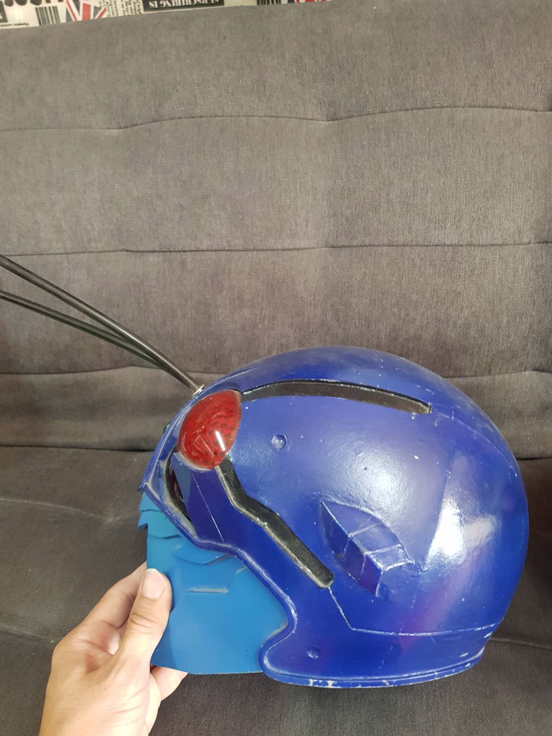 ชุดไอ้มดแดง