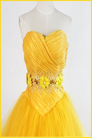 ชุดมู่หลาน