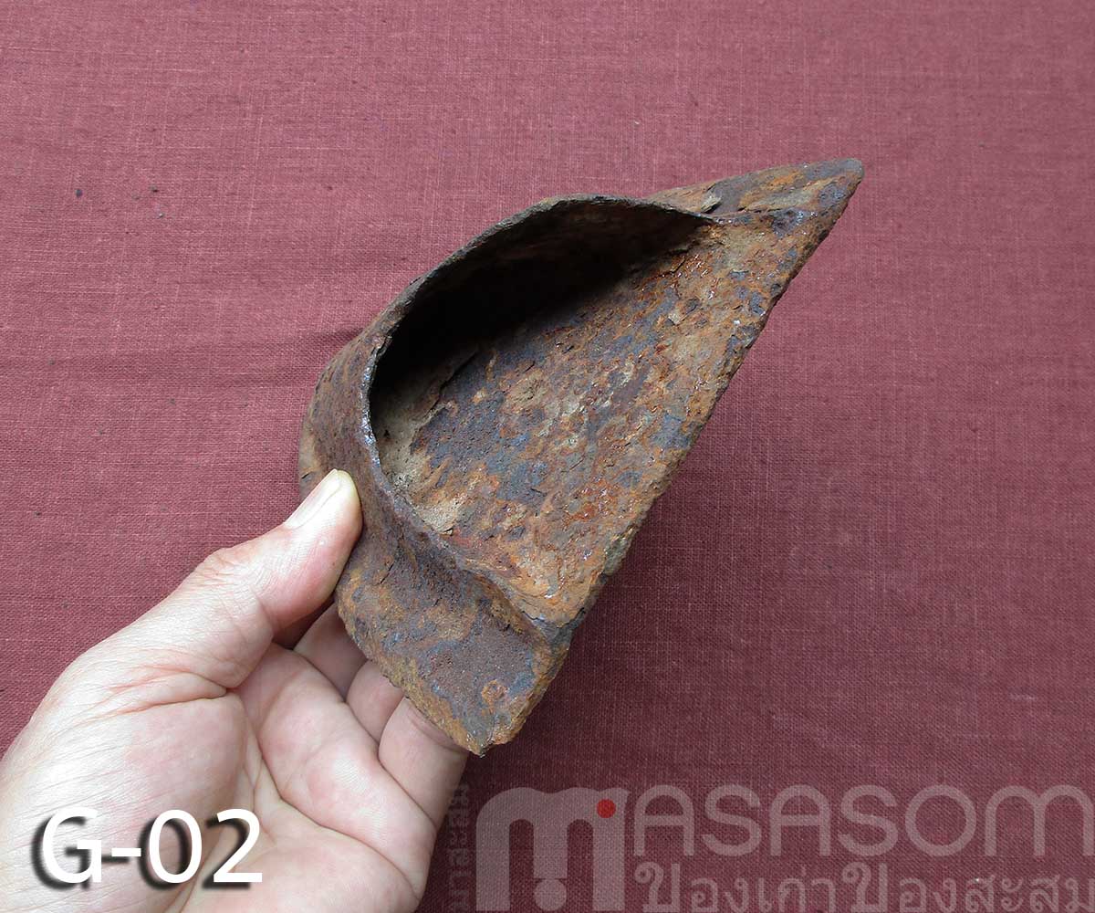 ผานไถโบราณอายุนับร้อยปี