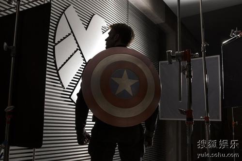 ดาบ และ อาวุธ ต่าง ๆ