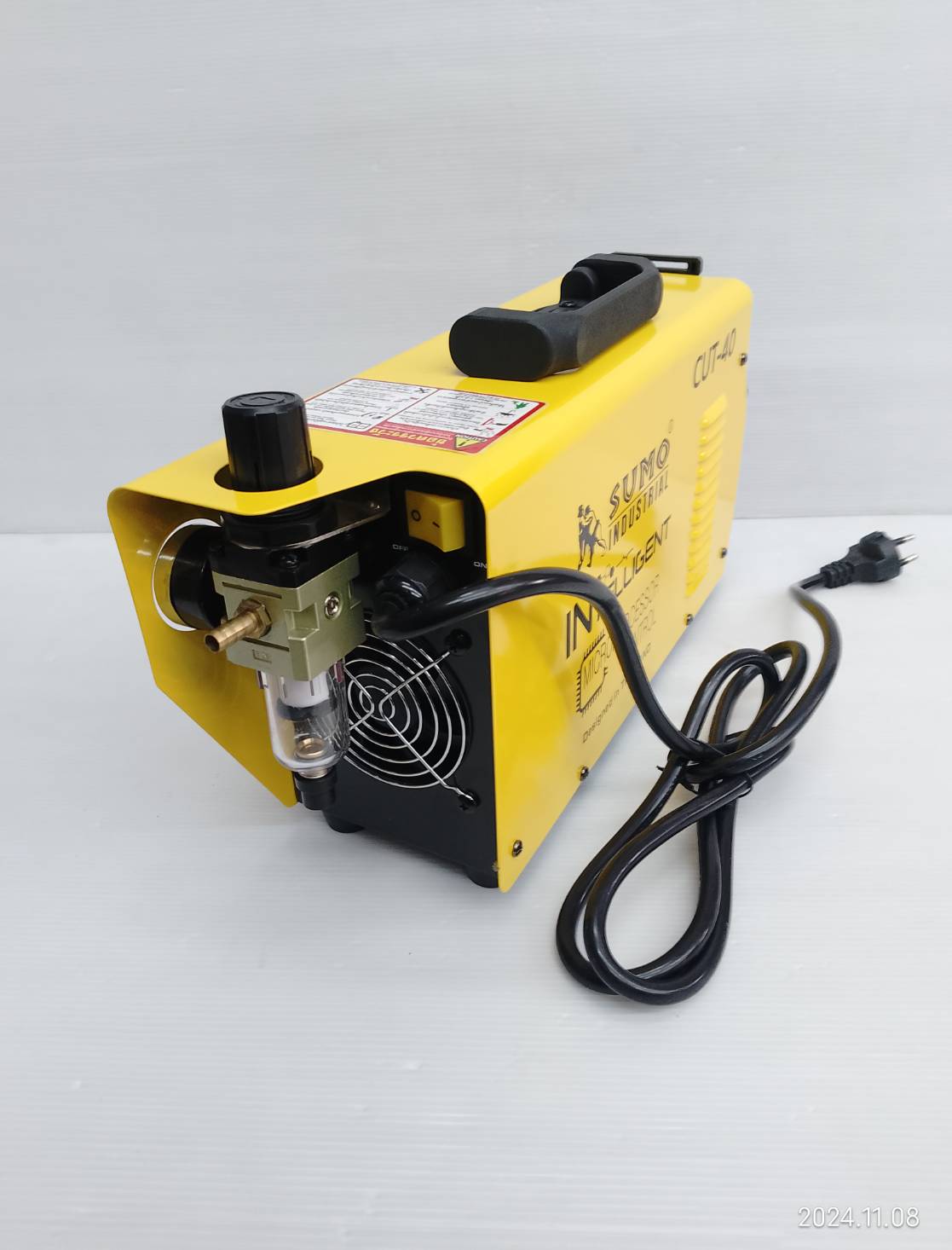 เครื่องตัดพลาสม่า CUT-40 LED SUMO