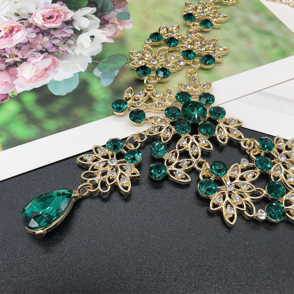 SET001 สีเขียว เครื่องประดับ 3 ชิ้น มงกุฎ สร้อยคอ ต่างหู จัดเซทสวยงาม สินค้าพร้อมส่งจากไทย