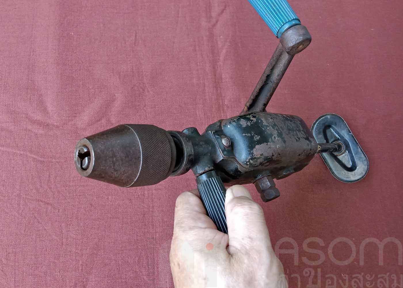 สว่านมือโบราณ