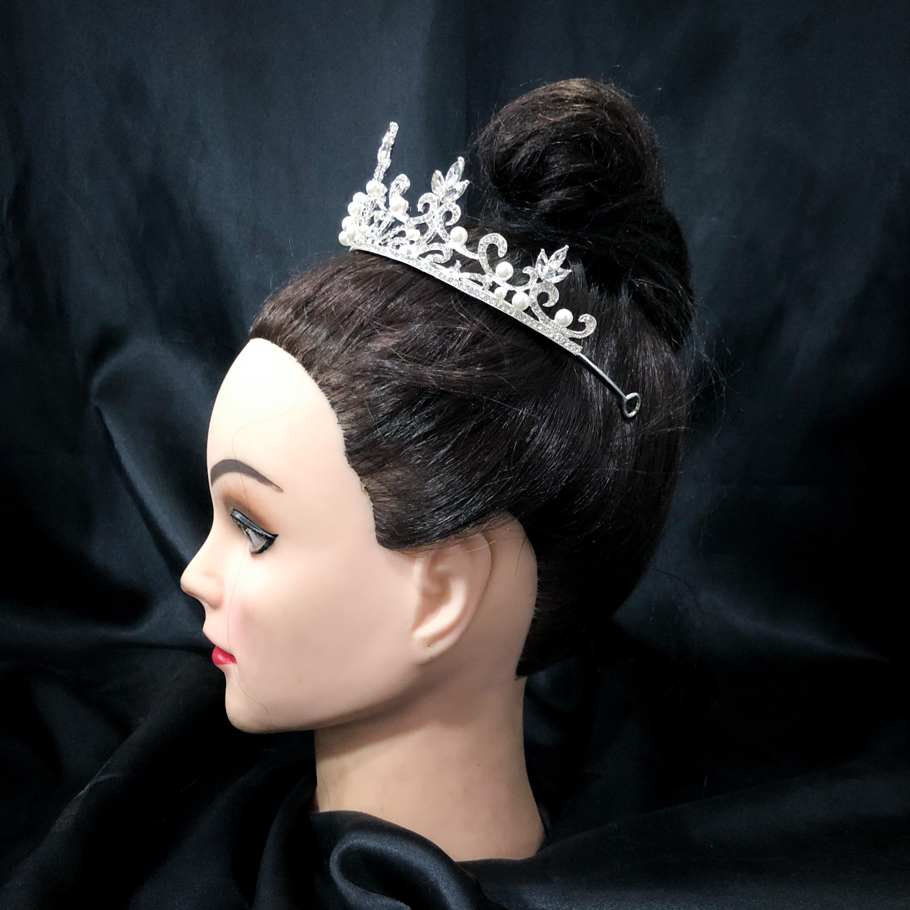 (พร้อมส่ง) เทียร่า 221 แบบมุก มงกุฎนางงาม มงกุฎเจ้าหญิง งานสวย ปราณีต QCเพชรทุกเม็ด สินค้าพร้อมส่งจากไทย