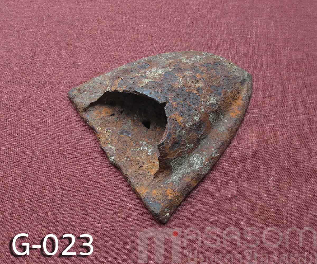 ผานไถโบราณอายุนับร้อยปี