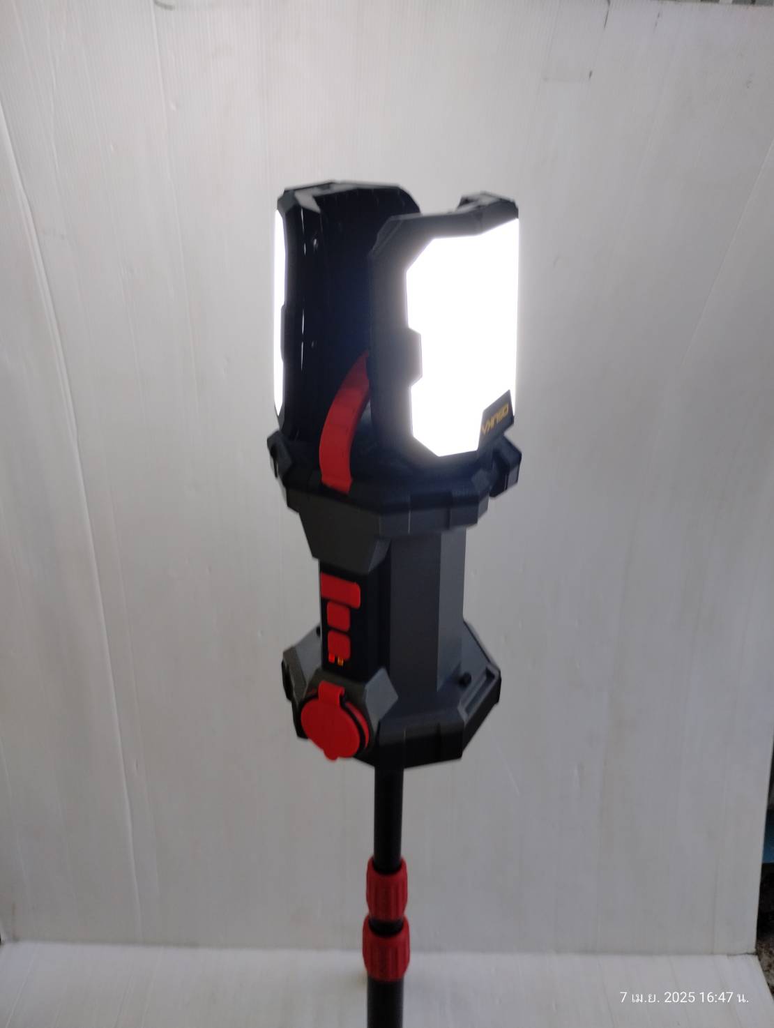 OSUKA ไฟส่องพื้นที่ 3 ขา LED 20V 2in1 OCL316-N (ตัวเปล่าพร้อมขาตั้ง)