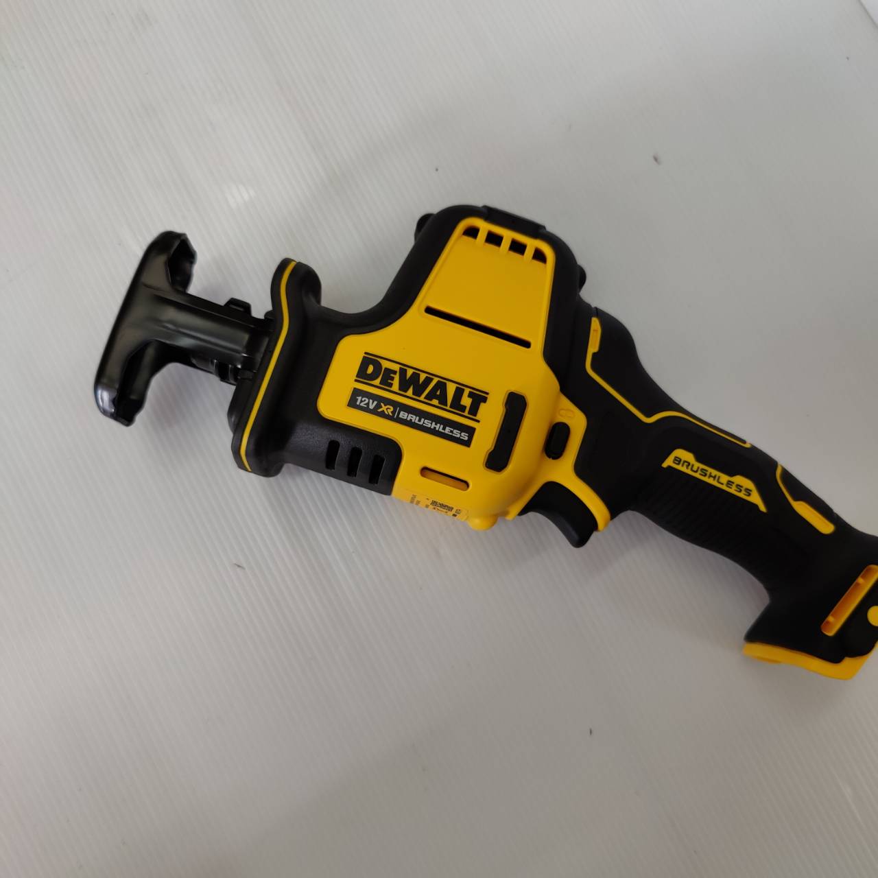 เซเบอร์12V DCS312N DEWALT