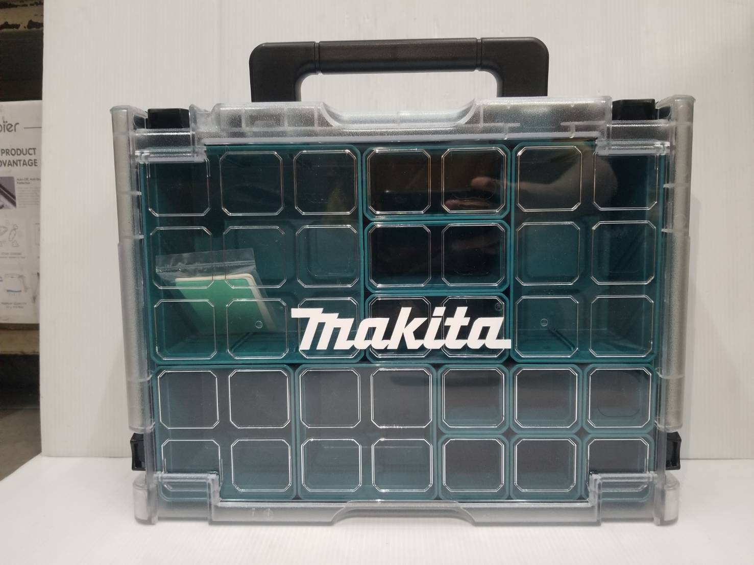 กล่องพลาสติกใส่อุปกรณ์เสริม13ช่อง MAKPAC MAKITA #191X80-2