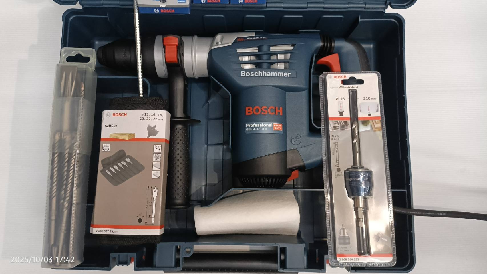 สว่านโรตารี่3ระบบ GBH4-32DFR BOSCH