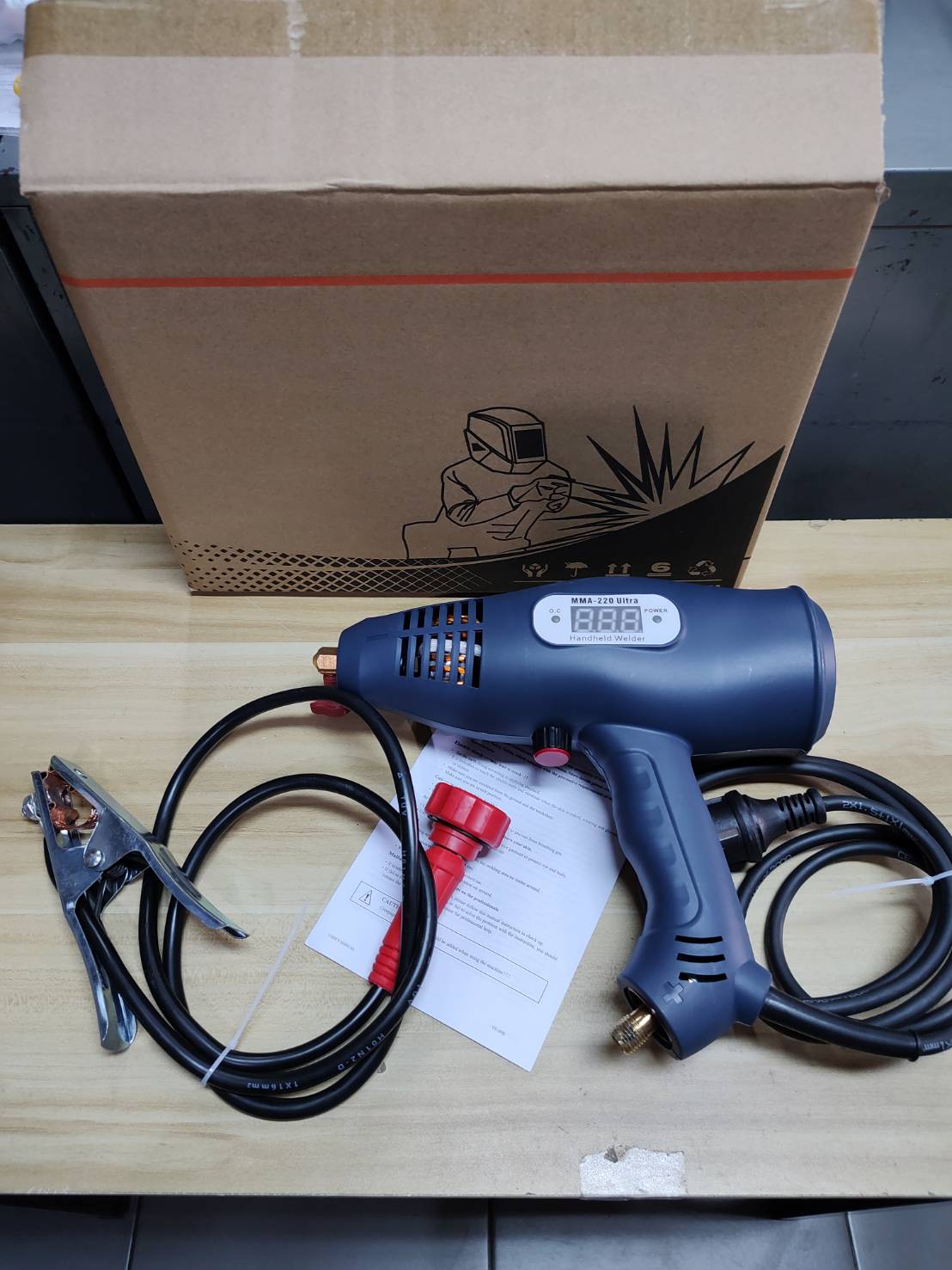 ปืนเชื่อมไฟฟ้า MMA-220 Ultra FORTON