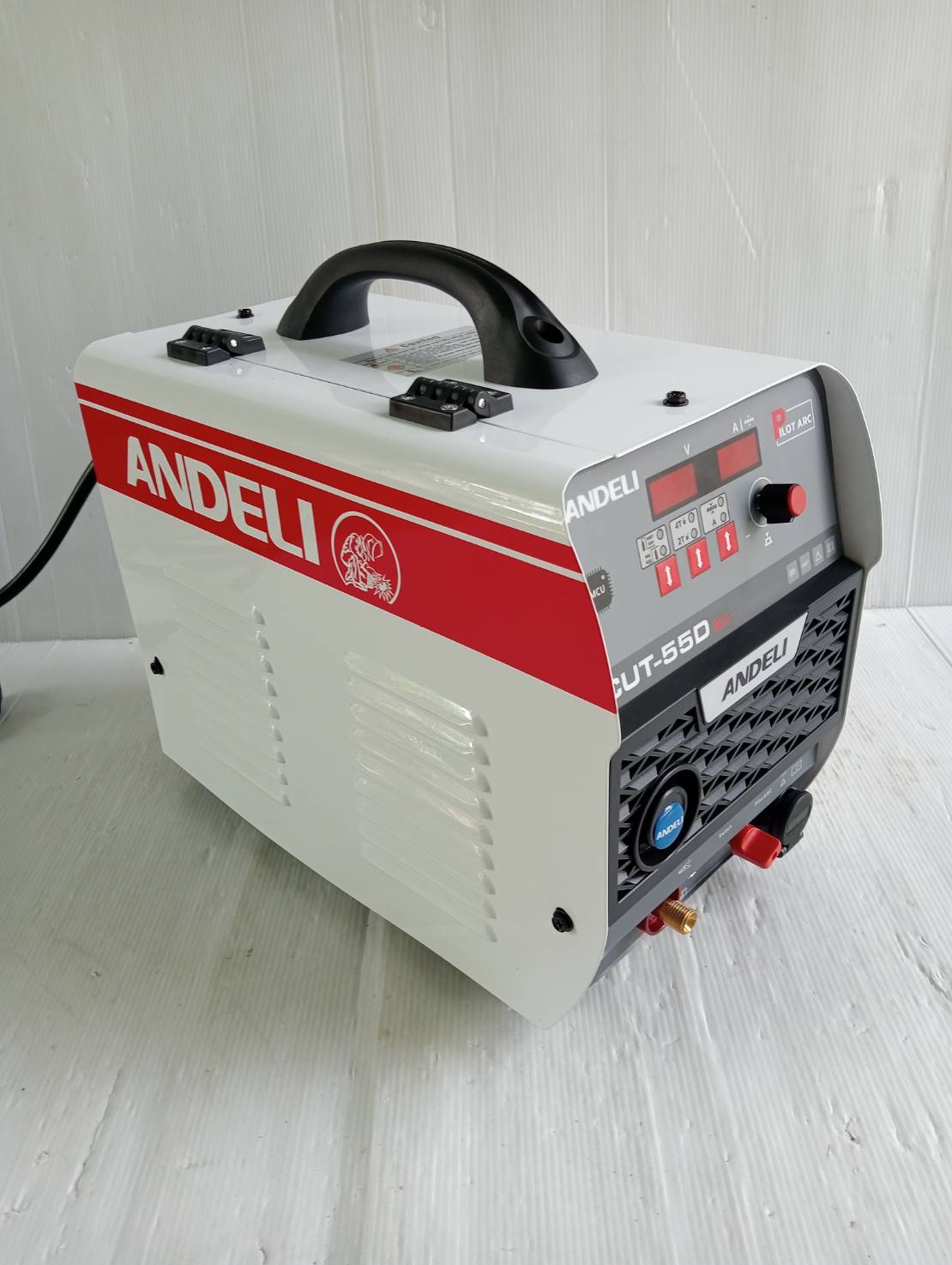 เครื่องตัดพลาสม่า CUT-55D AIR ANDELI (มีปั้มลมในตัว)