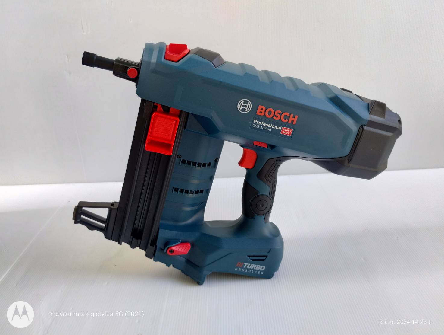 ปืนยิงตะปูไร้สาย18V GNB18V-38 BOSCH SOLO