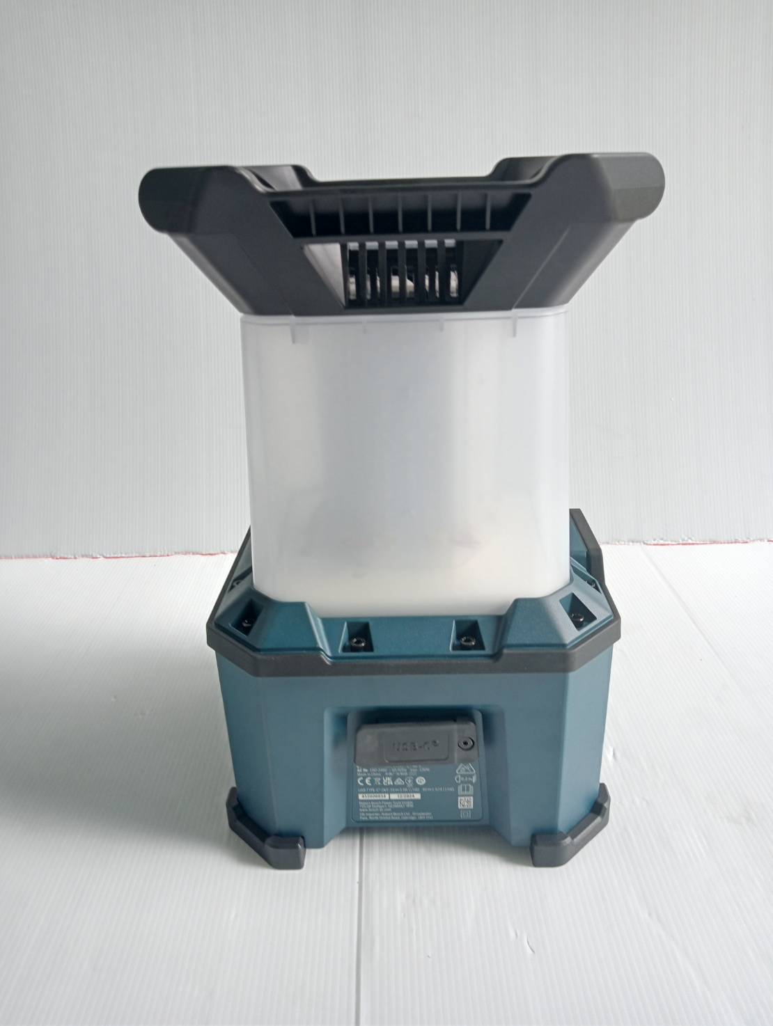 ไฟฉาย18V GLA18VH-7500 BOSCH SOLO