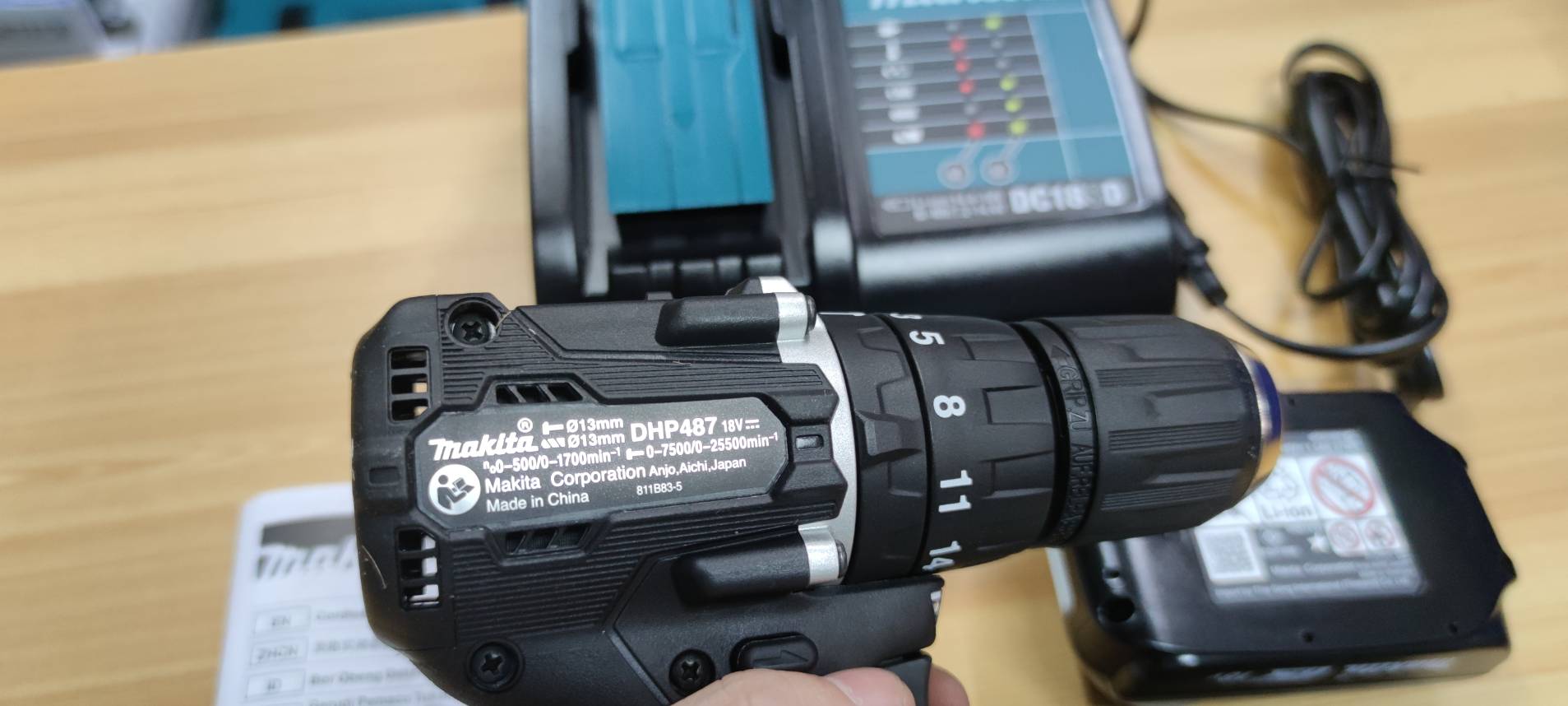 สว่านกระแทก18V DHP487YX2B MAKITA