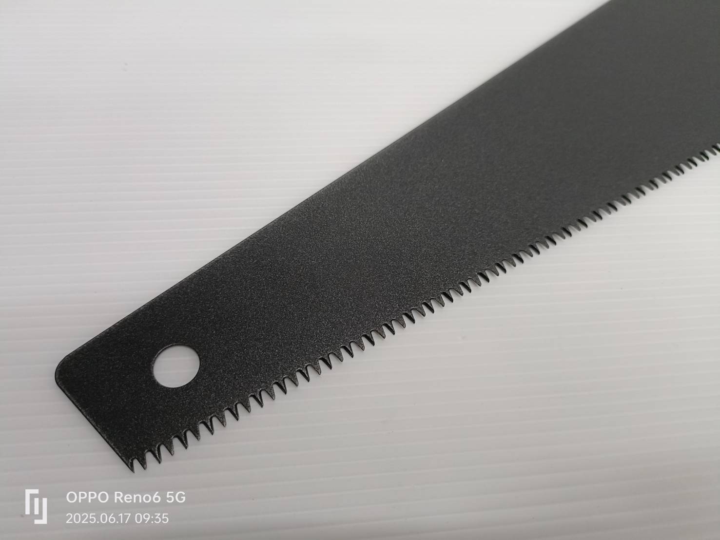 DEWALT รุ่น DWHT20545L เลื่อยมือ DEWALT 20 นิ้ว