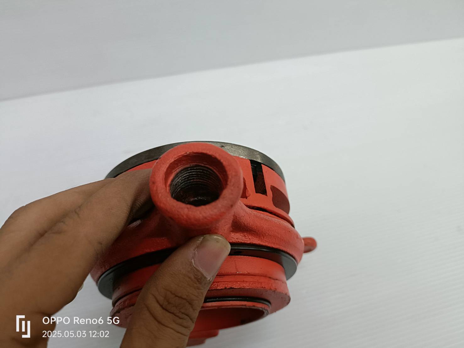 ชุดต๊าปเกลียวท่อปะปา รุ่น 114 OKURA