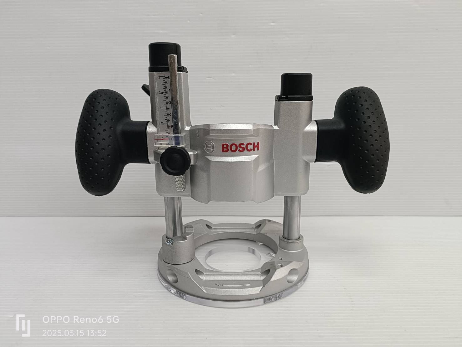 เสื้อเร้าเตอร์อลูมิเนียม TE600 BOSCH สำหรับ GKF18V-8
