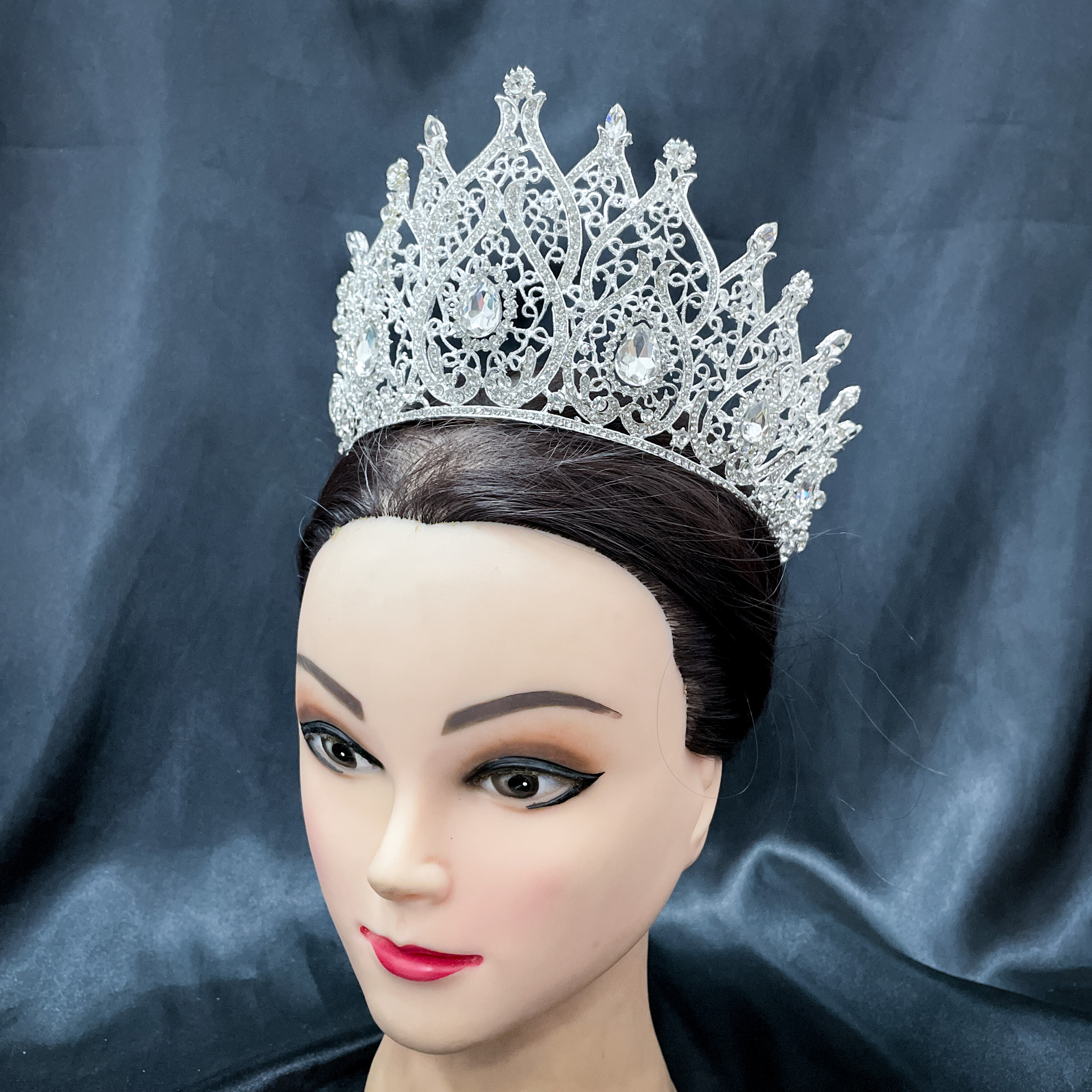 (พร้อมส่ง) เทียร่า 326 สีเงิน มงกุฎนางงาม งานสวย ปราณีต QCเพชรทุกเม็ด สินค้าพร้อมส่งจากไทย