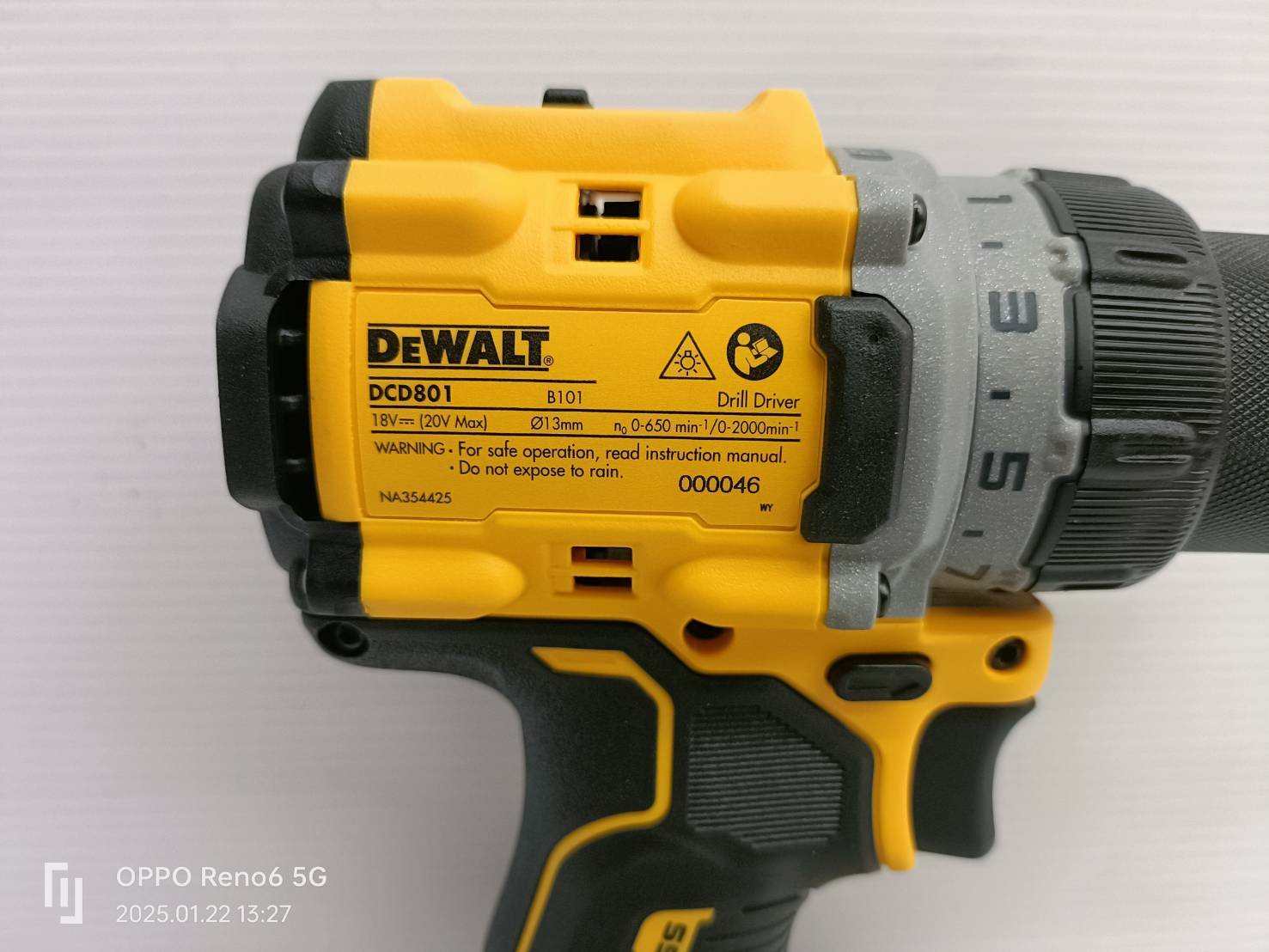 DEWALT สว่านไร้สาย 20V DCD801N-B1 (ตัวเปล่า)