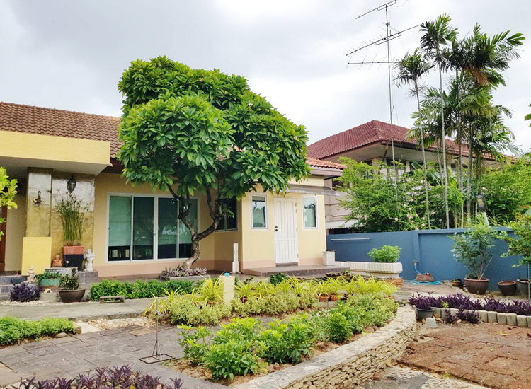 H1186 ขายบ้านเดี่ยวชั้นเดียว 281 ตารางวา อยู่ในตัวเมืองราชบุรี ตกแต่งหรู สภาพพร้อมอยู่