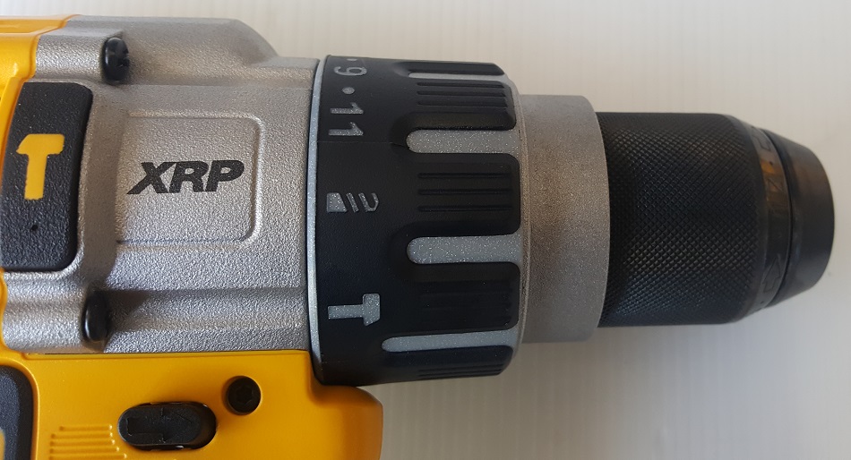 สว่านกระแทกไร้สาย18V DCD996N DEWALT